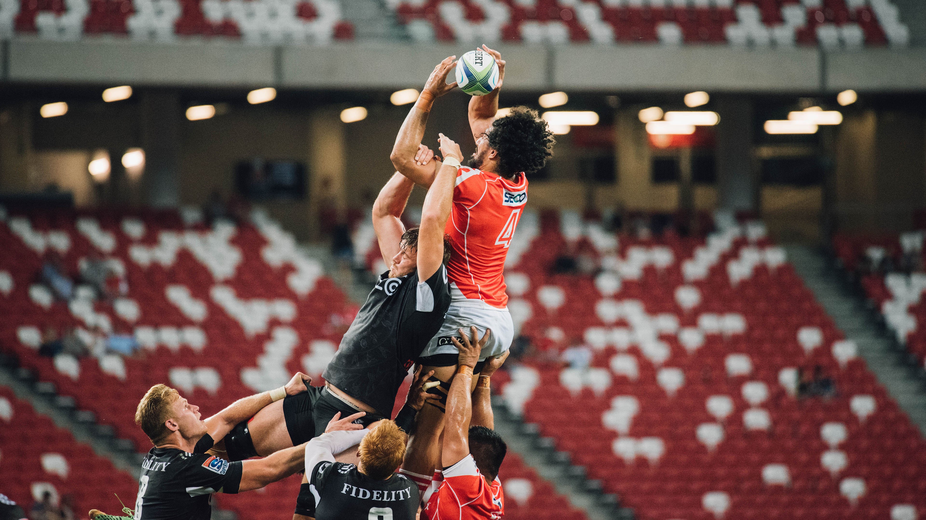 铁骑踏破克利夫兰，米切尔全程高能输出，尼克斯彰显王者之气